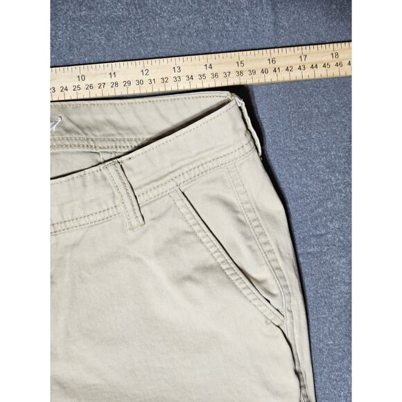 Old Navy Pants Womens 10 Sweetheart Tan Mid Rise Straight Khaki Short Wide Leg - Picture 5 of 8